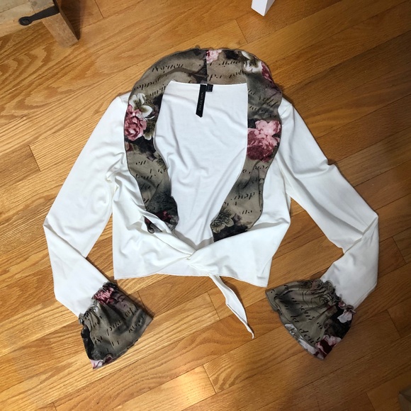 Little summer cover sweather - Picture 1 of 9